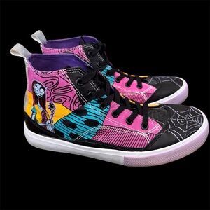 Disney High-Top Sneakers with Nightmare before Christmas design ladies Size 8